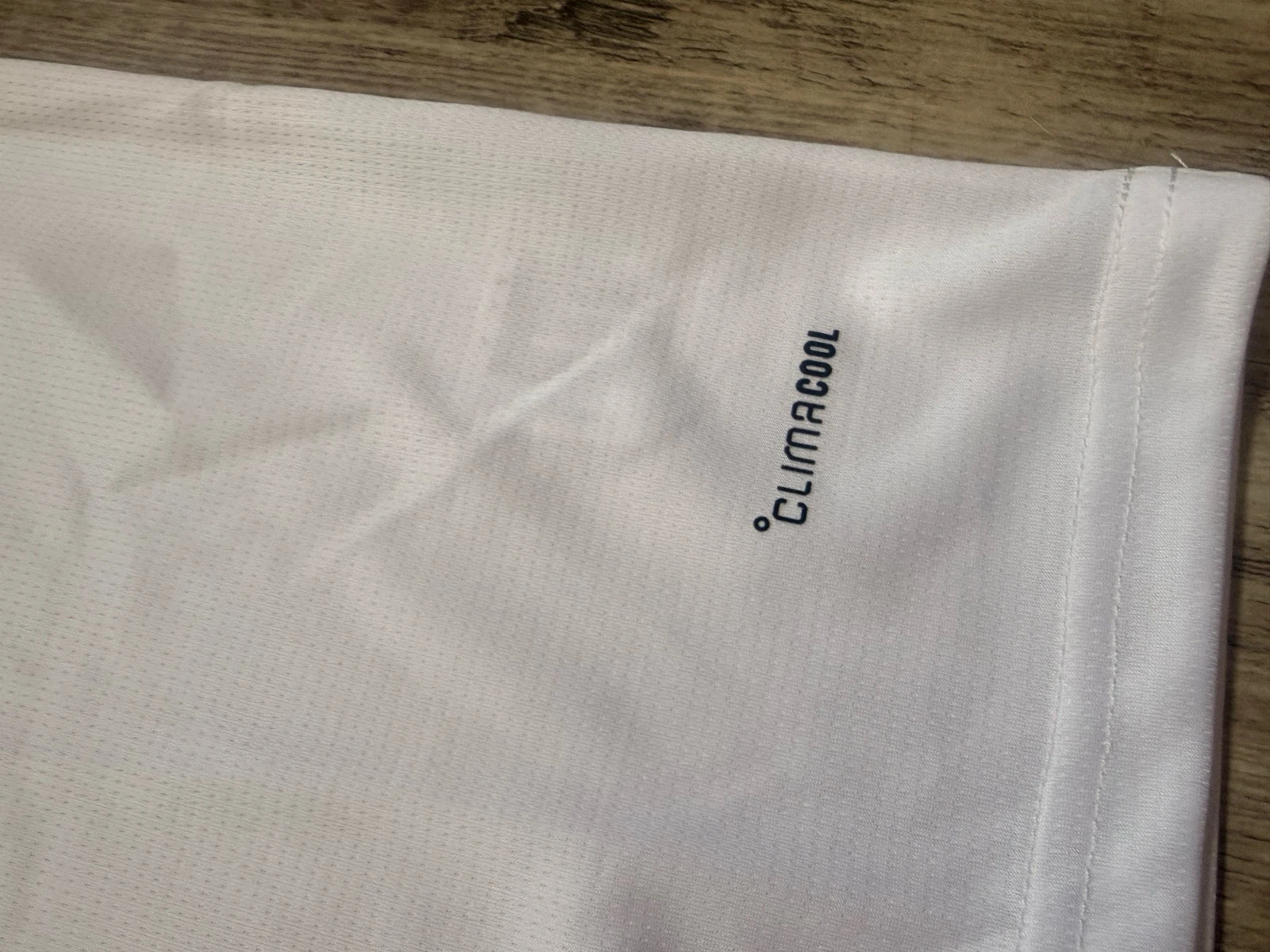 Real Madrid 25/26 Home Jersey Adidas Size L HP Sleeve – New – photo 3